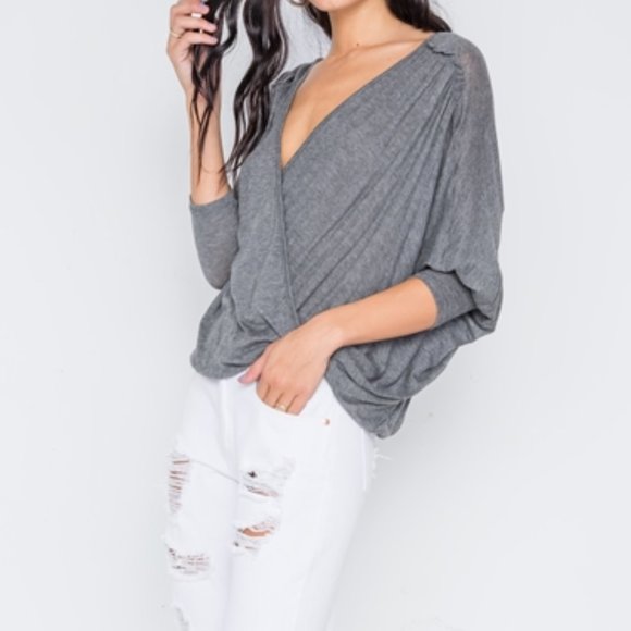 Cleo Ladies Lightweight Gray Front Knot Twist Drape Top - Small Only - Picture 4 of 8